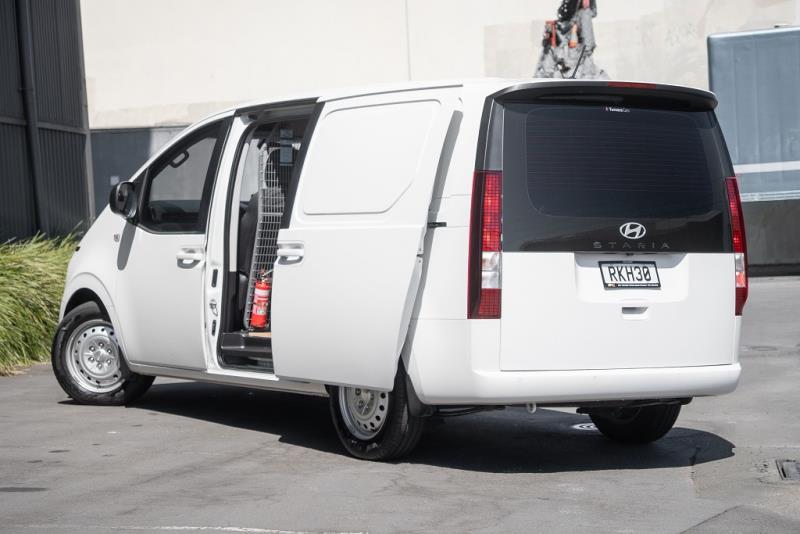 2025 Hyundai Staria Load 2.2DT