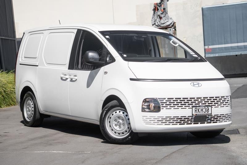 2025 Hyundai Staria Load 2.2DT