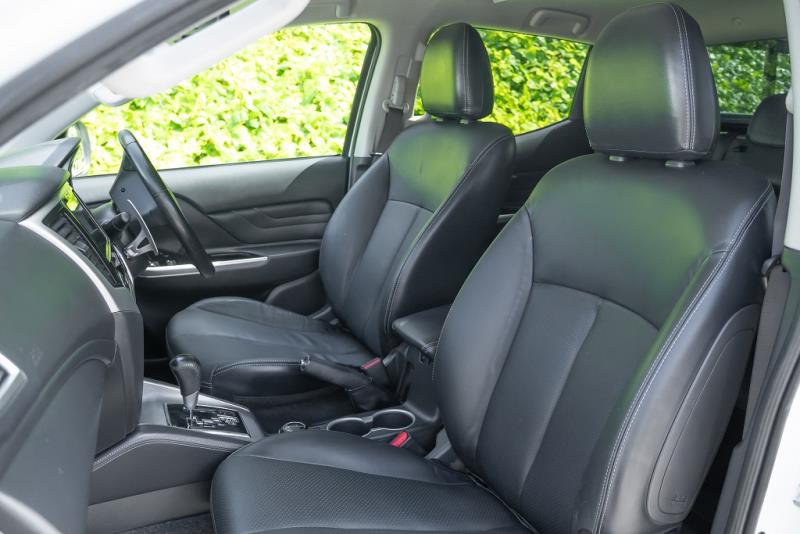 2020 Mitsubishi Triton VRX 4x4