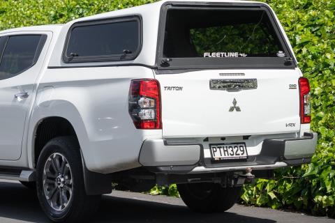 2020 Mitsubishi Triton VRX 4x4 - Thumbnail
