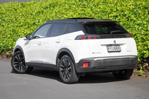 2021 Peugeot e-2008 GT-Line Electric - Thumbnail