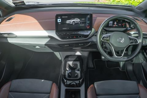 2023 Volkswagen ID.4 Pro 82kWh - Thumbnail